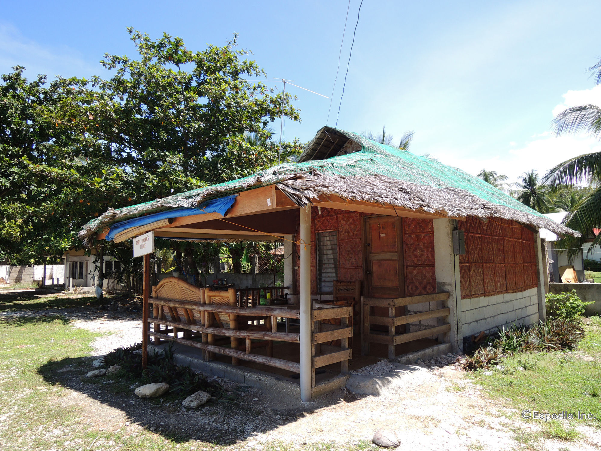 Gorion Beach Resort Samboan Bagian luar foto